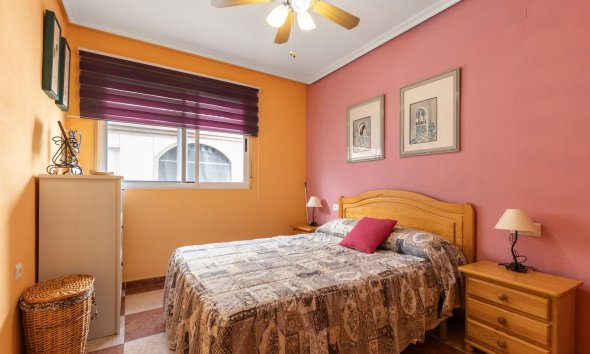 Resale - Apartment - Torrevieja - La Mata