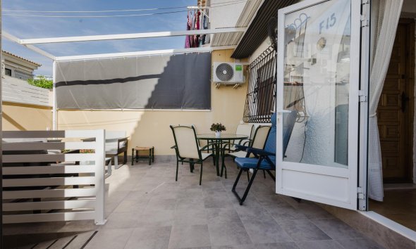 Resale - Bungalow - Torrevieja - playa de los naufragos