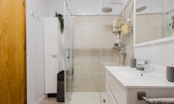 Resale - Bungalow - Torrevieja - playa de los naufragos