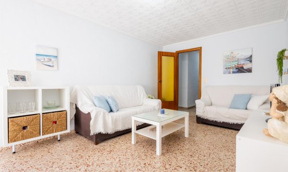 Resale - Apartment - Torrevieja - playa de los naufragos