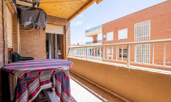 Resale - Apartment - Torrevieja - playa de los naufragos