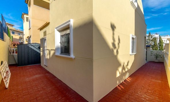 Resale - Villa - Orihuela Costa - Las Filipinas