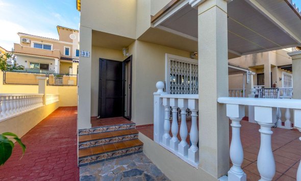 Resale - Villa - Orihuela Costa - Las Filipinas