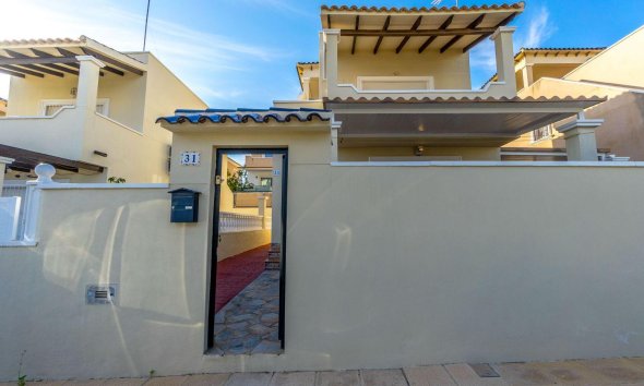 Resale - Villa - Orihuela Costa - Las Filipinas