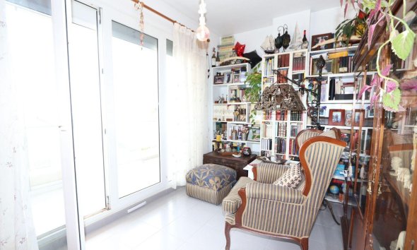 Resale - Apartment - Torrevieja - Playa Flamenca