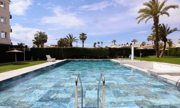 Resale - Apartment - Torrevieja - Playa Flamenca