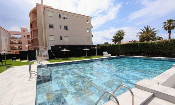 Resale - Apartment - Torrevieja - Playa Flamenca