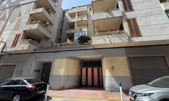 Resale - Garaje - Torrevieja - Playa Acequion