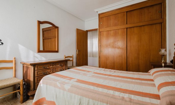 Resale - Apartment - Torrevieja - playa de los naufragos
