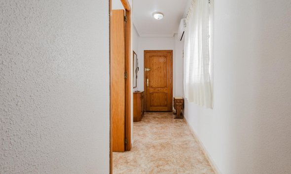 Resale - Apartment - Torrevieja - playa de los naufragos