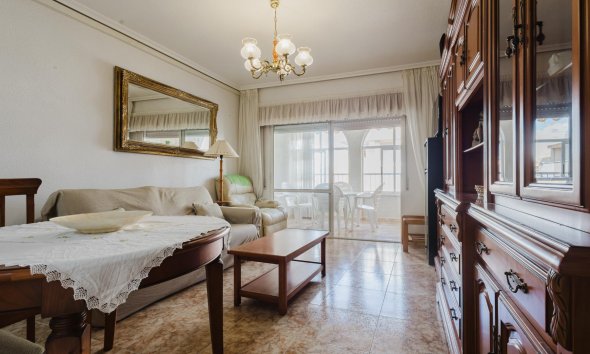 Resale - Apartment - Torrevieja - playa de los naufragos