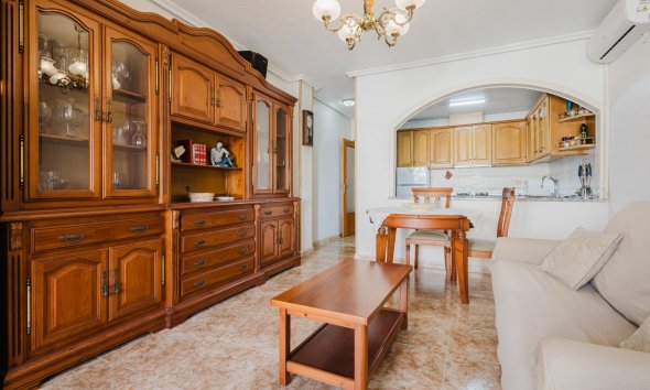 Resale - Apartment - Torrevieja - playa de los naufragos