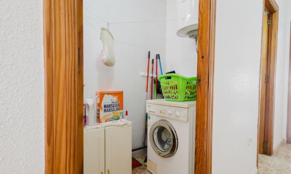 Resale - Apartment - Torrevieja - playa de los naufragos