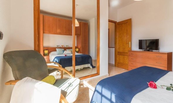 Resale - Villa - Orihuela Costa - La Zenia- Orihuela costa