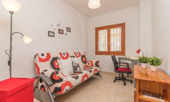 Resale - Villa - Orihuela Costa - La Zenia- Orihuela costa