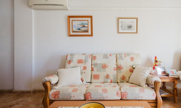 Resale - Apartment - Torrevieja - Parque de Las Naciones