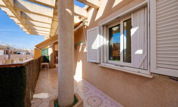 Resale - Apartment - Torrevieja - Parque de Las Naciones