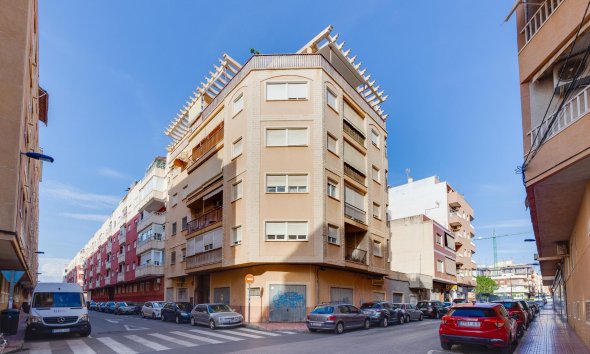 Resale - Apartment - Torrevieja - Parque de Las Naciones