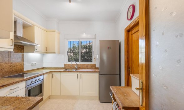 Resale - Villa - San Fulgencio