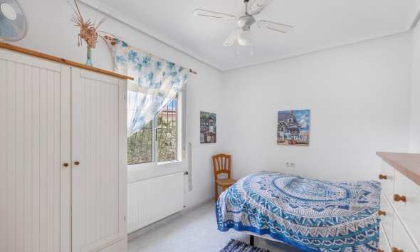 Resale - Villa - San Fulgencio