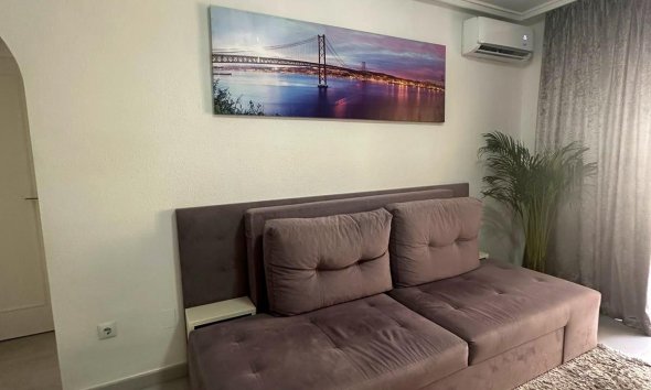 Rynek Wtórny - Apartament - Torrevieja - Centro