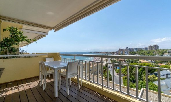 Resale - Apartment - Orihuela Costa - Campoamor