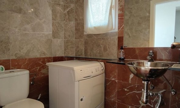 Resale - Villa - Las Ramblas Golf