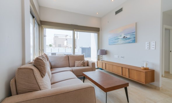 Reventa - Villa - Orihuela Costa - La Zenia