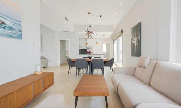 Reventa - Villa - Orihuela Costa - La Zenia