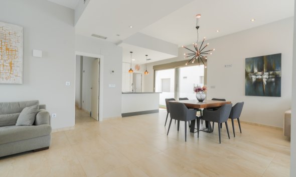 Reventa - Villa - Orihuela Costa - La Zenia