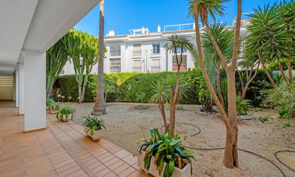 Resale - Apartament / Duplex - Altea