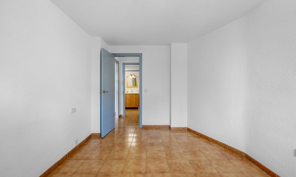 Resale - Apartament / Duplex - Altea