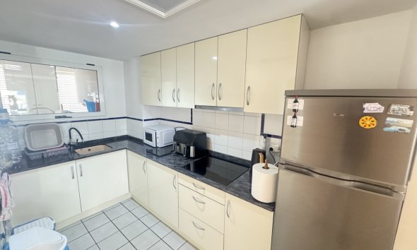 Resale - Apartment - Orihuela Costa - Playa Flamenca