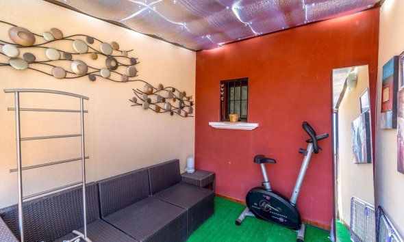 Reventa - Adosado - Torrevieja - Aguas Nuevas