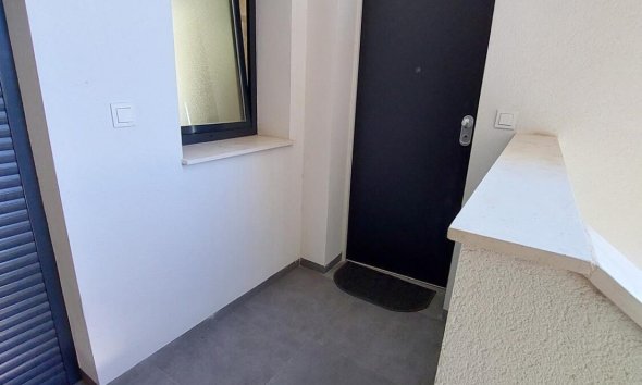 Resale - Apartment - Torrevieja - Los Balcones