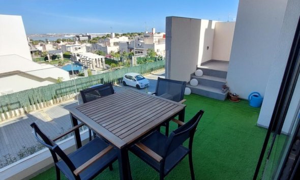 Resale - Apartment - Torrevieja - Los Balcones