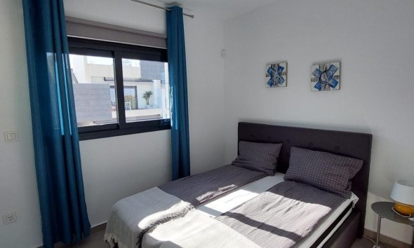 Resale - Apartment - Torrevieja - Los Balcones