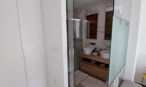 Resale - Apartment - Torrevieja - Los Balcones