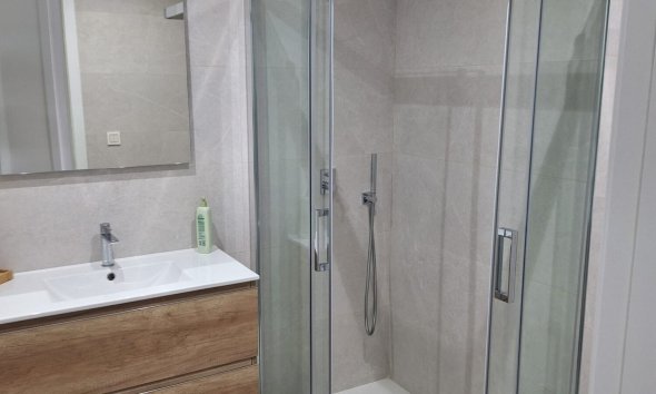 Resale - Apartment - Torrevieja - Los Balcones