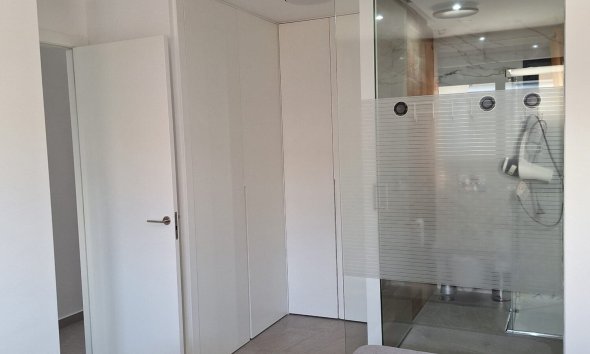 Resale - Apartment - Torrevieja - Los Balcones