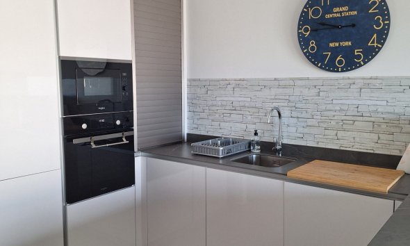 Resale - Apartment - Torrevieja - Los Balcones