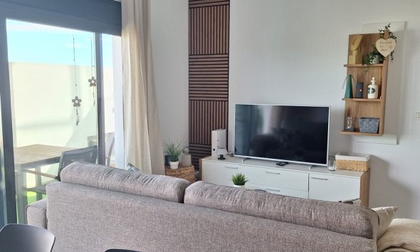 Resale - Apartment - Torrevieja - Los Balcones