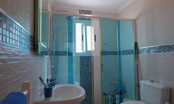 Resale - Villa - Torrevieja - Urbanización San Luis