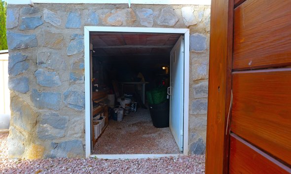 Resale - Villa - Torrevieja - Urbanización San Luis