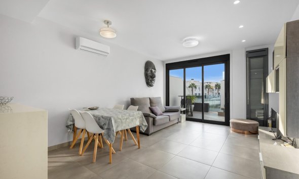 Resale - Bungalow - Torrevieja - Los Balcones - Los Altos del Edén