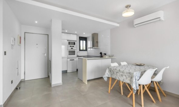 Resale - Bungalow - Torrevieja - Los Balcones - Los Altos del Edén