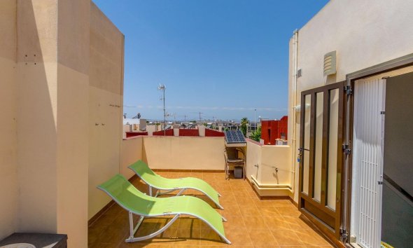 Resale - Terraced house / Townhouse - Torrevieja - Aguas Nuevas