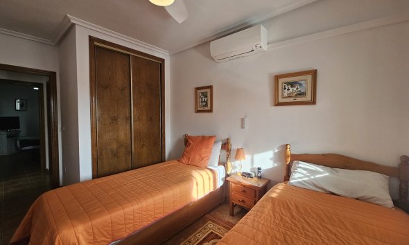 Reventa - Bungalow - Orihuela Costa - La Zenia