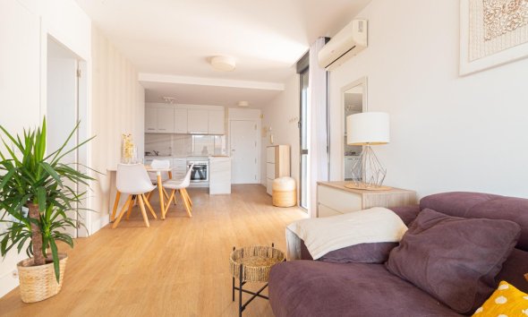 Resale - Apartment - Orihuela Costa - Los Dolses