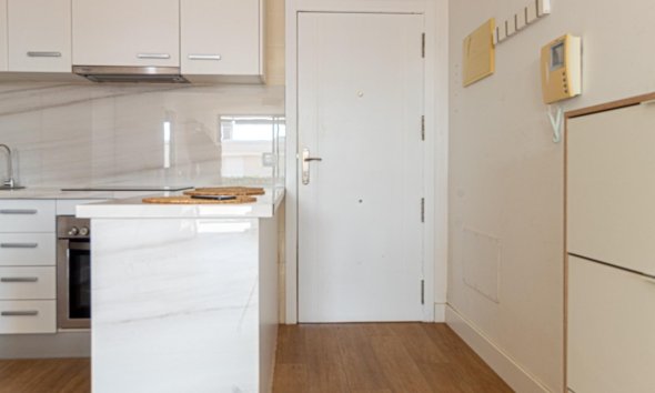 Resale - Apartment - Orihuela Costa - Los Dolses